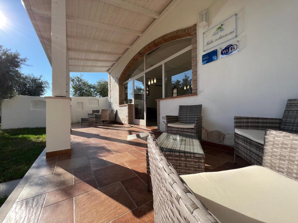Agriturismo Antichi Ulivi Mattinata Exterior photo