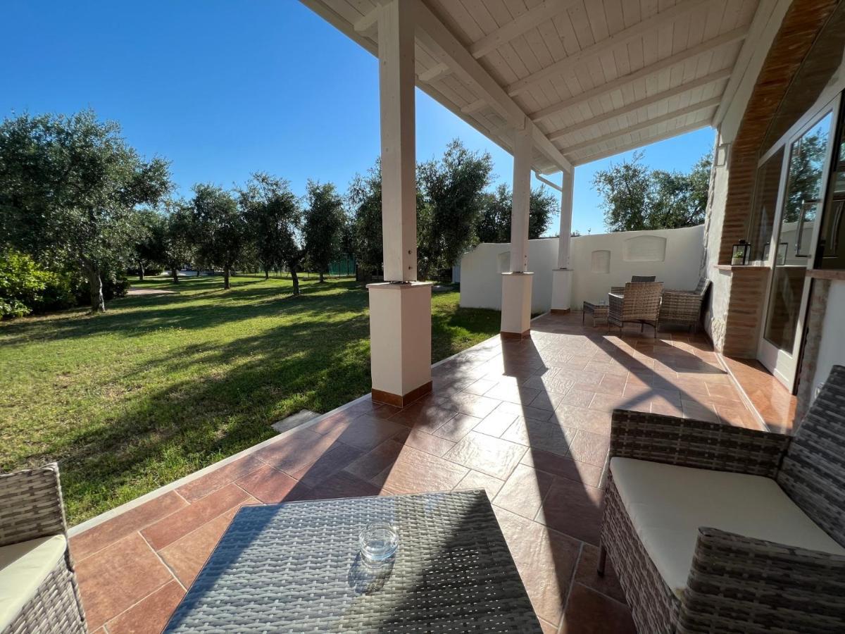 Agriturismo Antichi Ulivi Mattinata Exterior photo